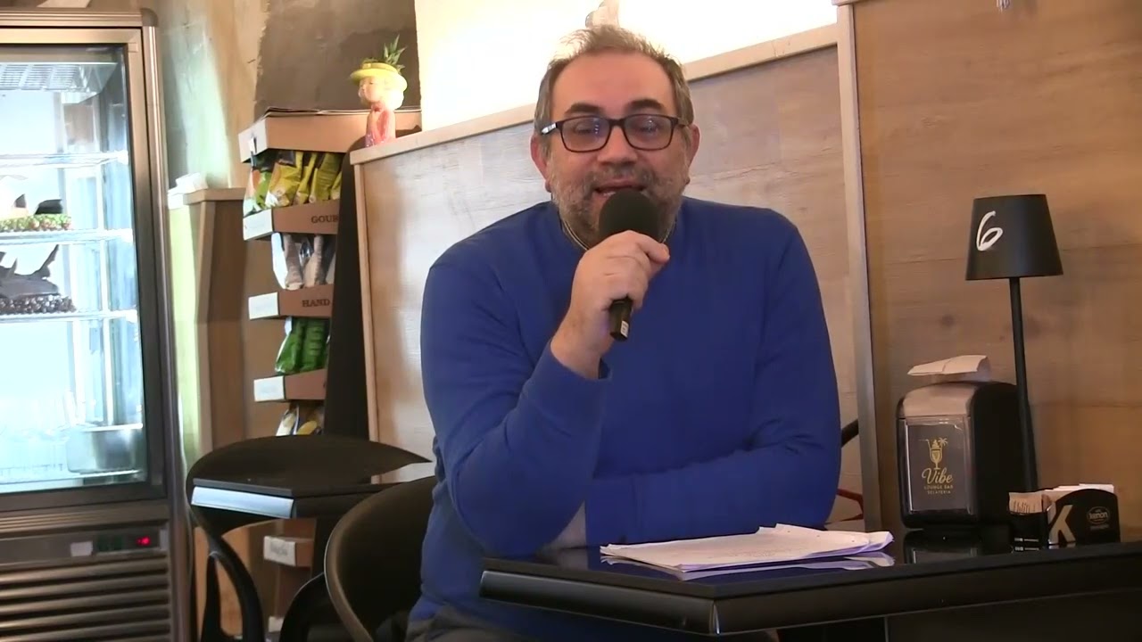 gianni schiuma presenta il suo primo libro