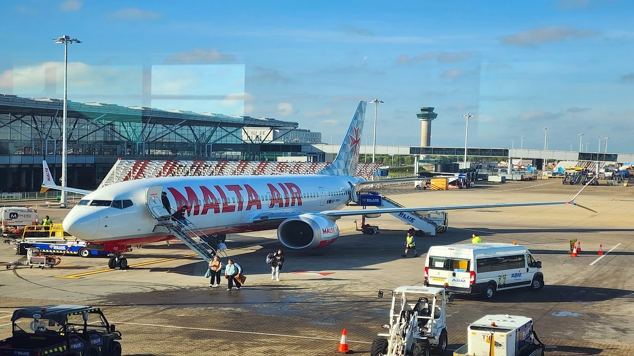 Ryanair 737 Max 8-200 London Stansted To Malta 
