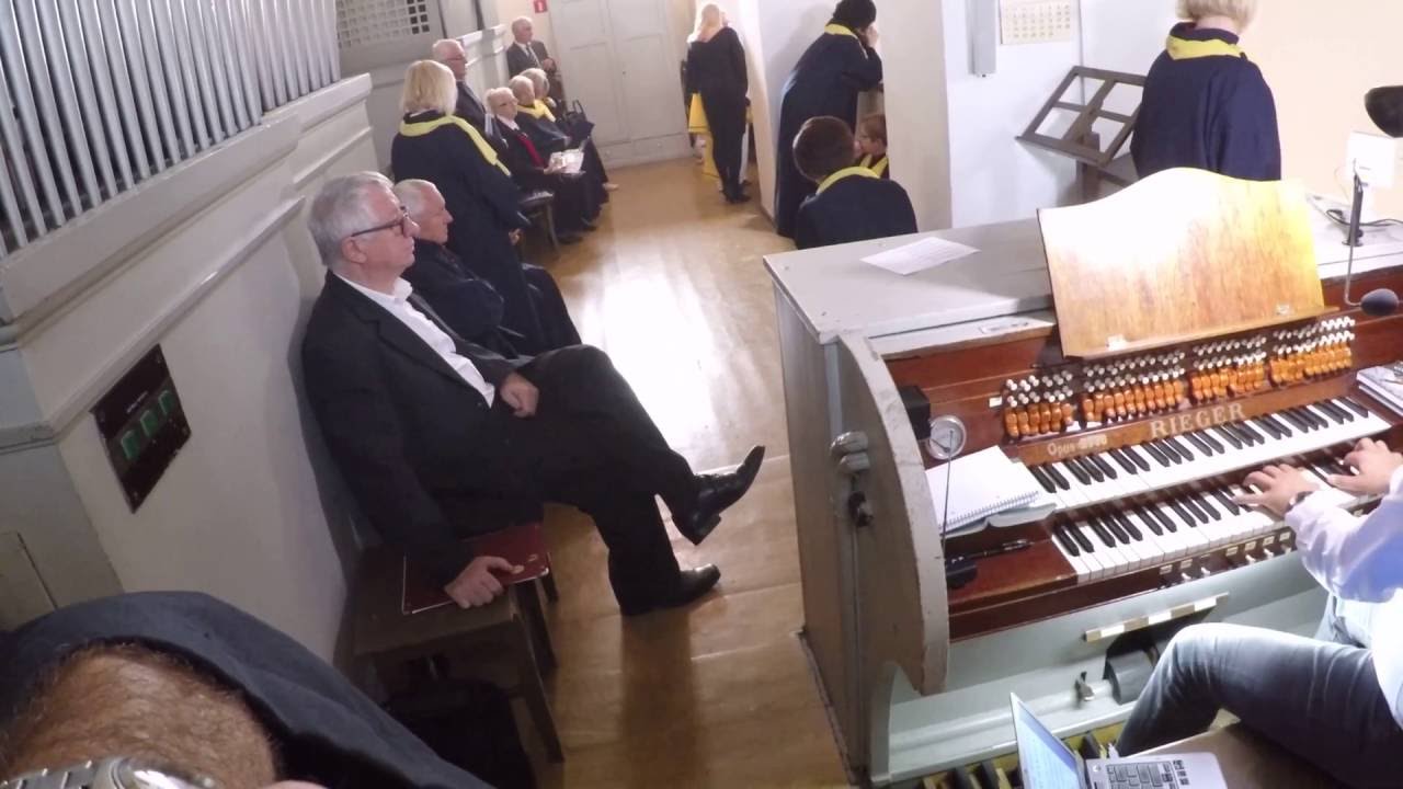 Odpust u Michała 25.09.2016 r. Wejście - na organach gra Maciej Lamm