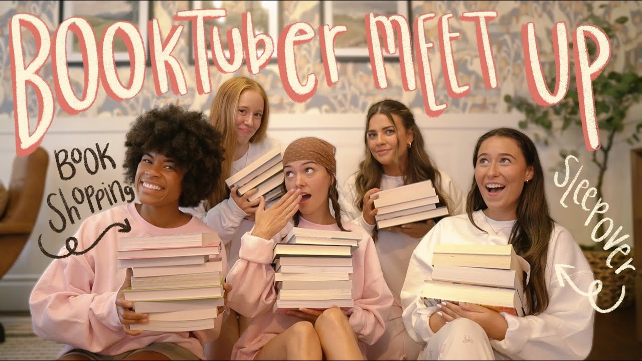 Booktubers take Portland✈️📚👯‍♀️ & book shopping at the biggest indie bookstore in the world vlog