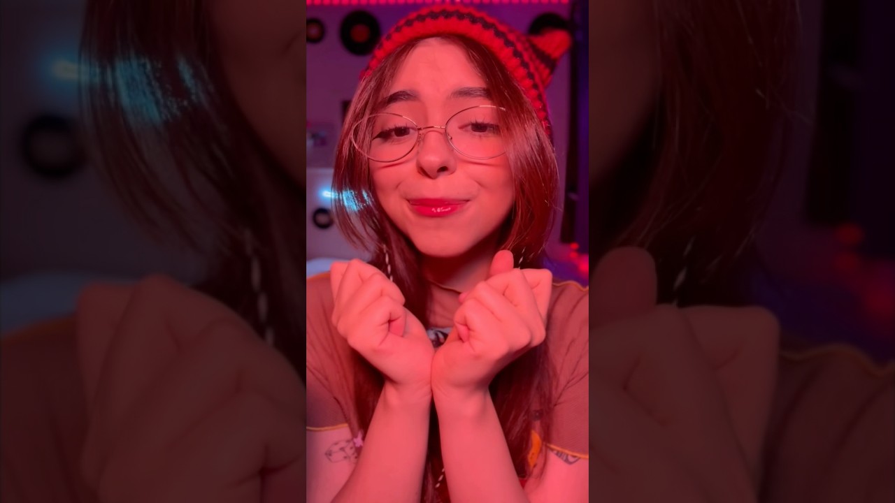 Cuantas veces ves el gorrito? #asmr #asmrtriggers #asmrparadormir