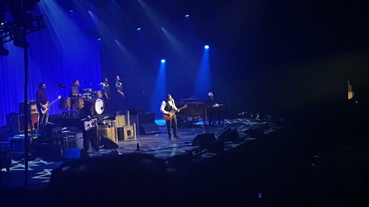 Joe Bonamassa - Sloe Gin (live @ Antwerp)
