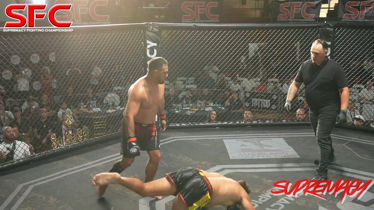 Тауити &laquo;Хики&raquo; Уэст против Джареда Бейкера &mdash; полный бой и нокаут (титул чемпиона по боям прямыми р...