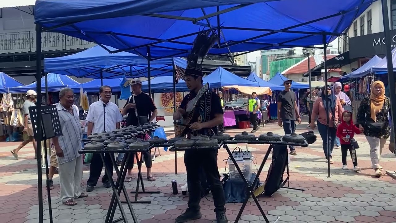 Sunday market Kota Kinabalu…