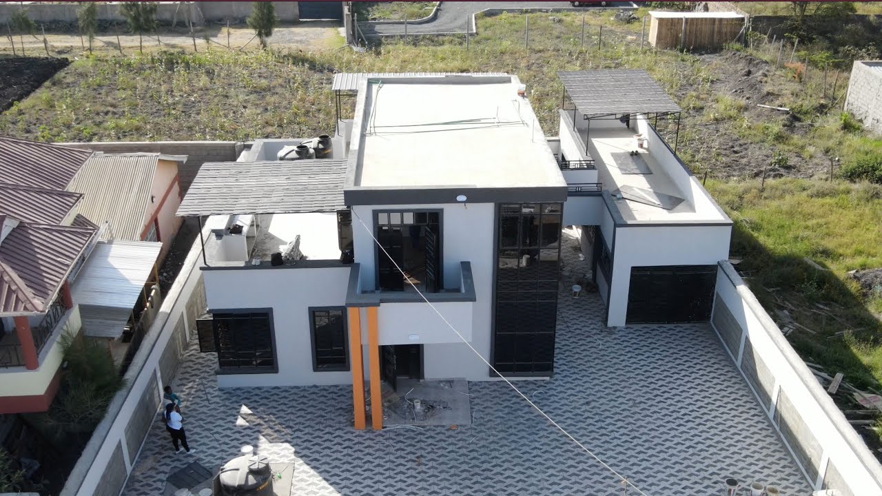 Syokimau called and we showed up, ino niyo nyumba tûraka gûkû ya 3 bedrooms. Mjengo Flexi limited