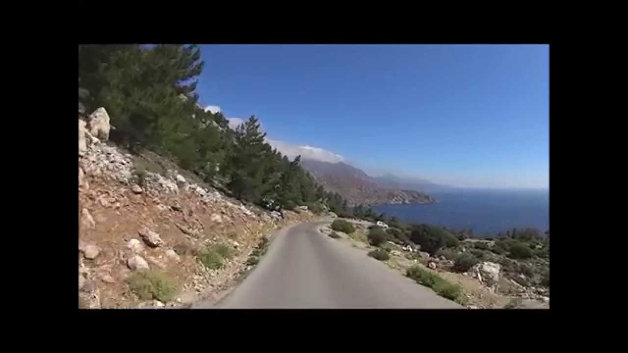 Discesa in moto ad Apella Bay - Karpathos - Grecia
