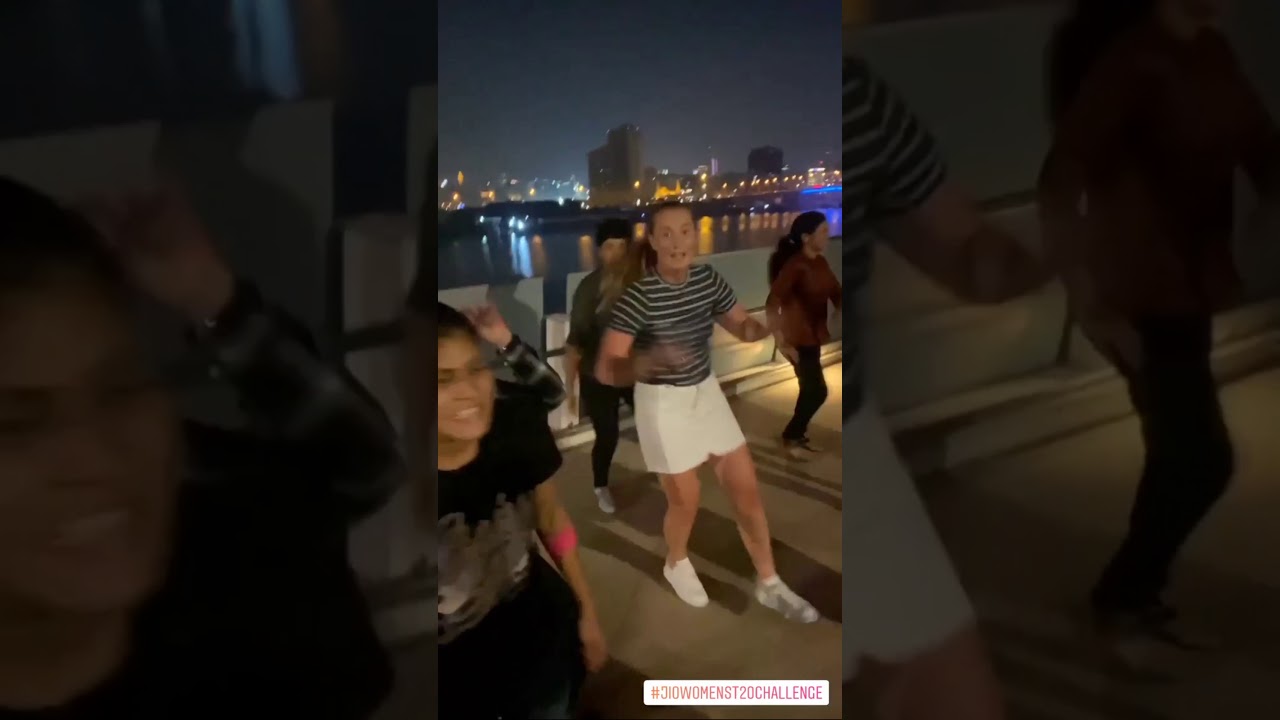 Women's Cricket🏏 Team dancing before first match of Jio Women's T20 Challenge | Cricket With Queens👑