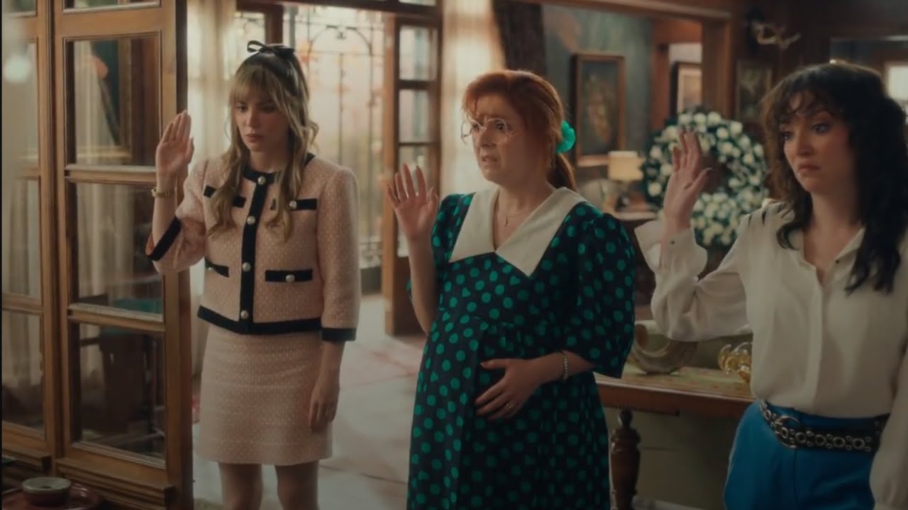 Belinda,Regina, Diana y Luis cantando Tiempos Mejores en la serie de Mentiras