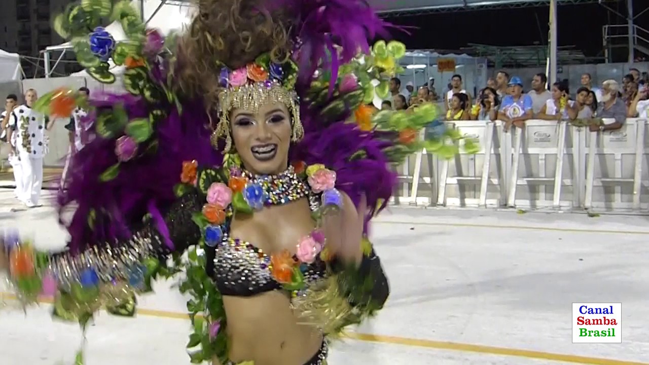 MOCIDADE AMAZONENSE - Princesa de Bateria: JANAINA PAIVA - 18.02.2017 - Santos /SP