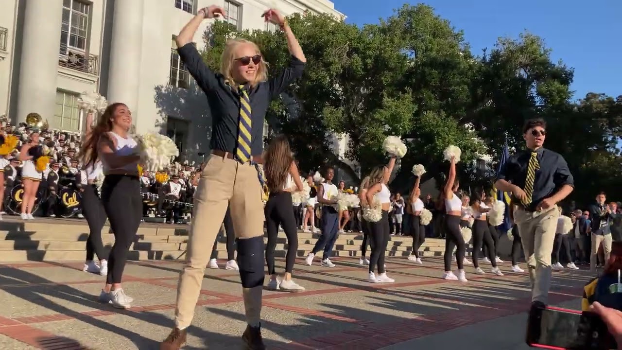 Cal Band Sproul Hall Rally vs. Auburn 2023 Berkeley California (Mystery Show)