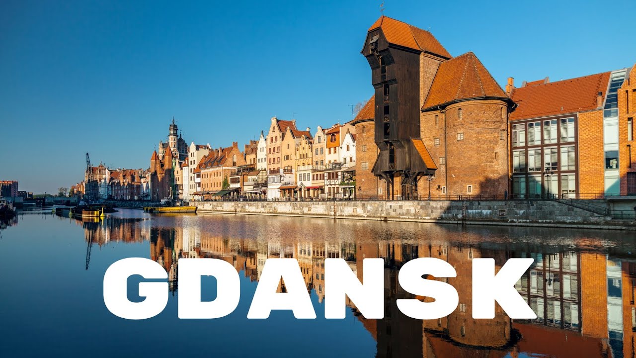 Gdansk, Poland. Relaxing walk through the old town. 4K