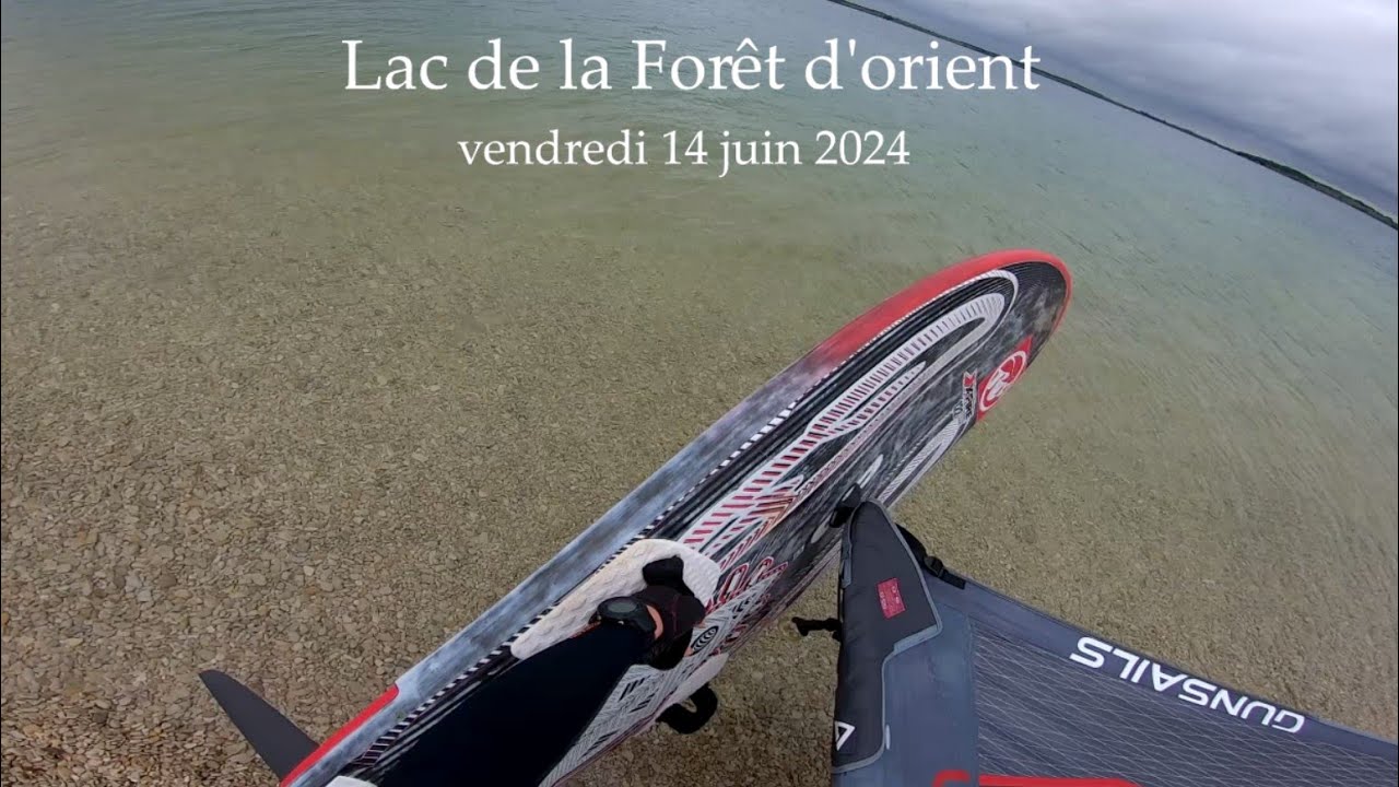 Magic Windsurfing in Forêt d'orient :-) (Gunsails GSR / RRD x-fire)
