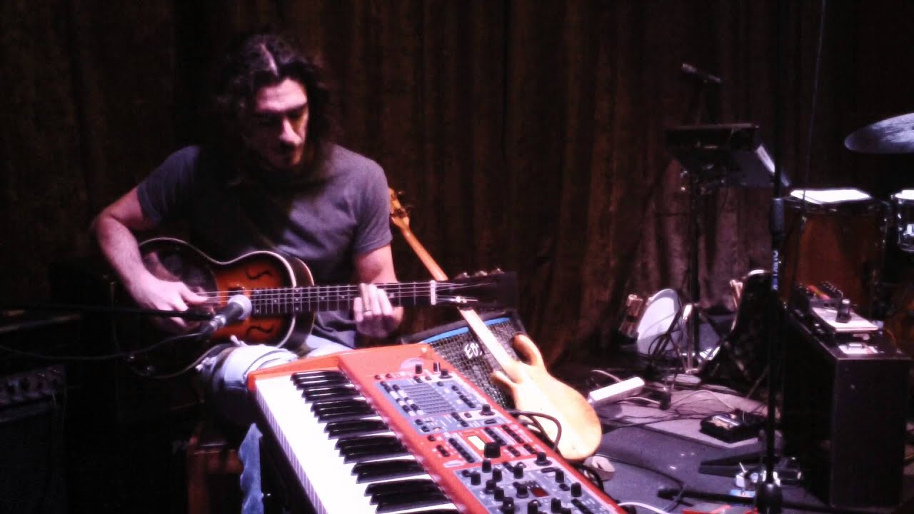 BLUES GUITAR SOLO BY BABIS TYROPOULOS