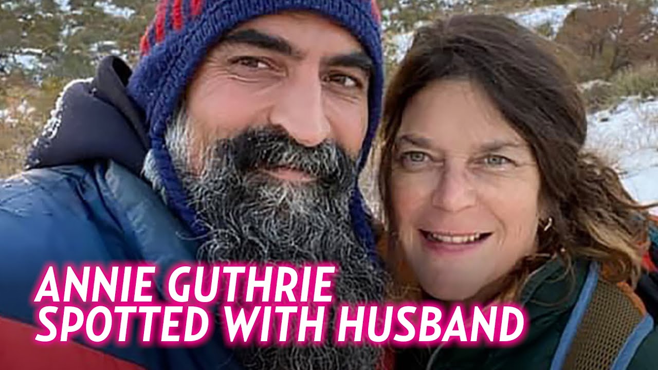 Savannah Guthrie&rsquo;s Sister Spotted with Husband Amid Mom&rsquo;s Disappearance
