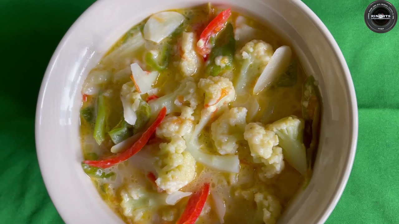 CAULIFLOWER CURRY || BHUTANESE DISHES || LET'S GO VEGAN.