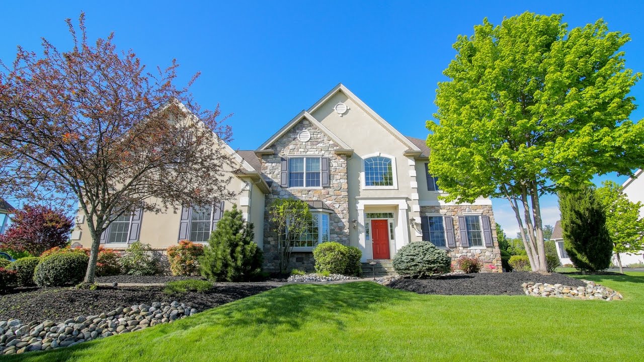 3350 S Bay Hill Dr. Center Valley, PA 18034