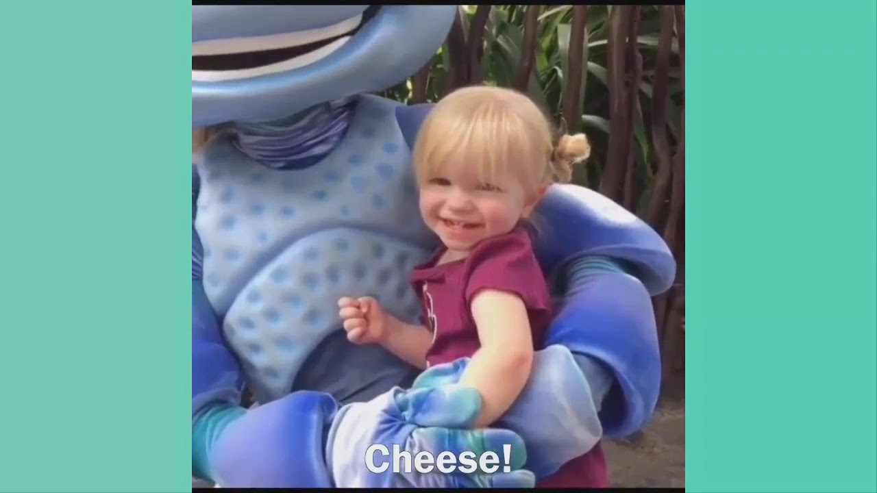 Funny Mascot Costumes Videos Kids Reactions - Cry Kids
