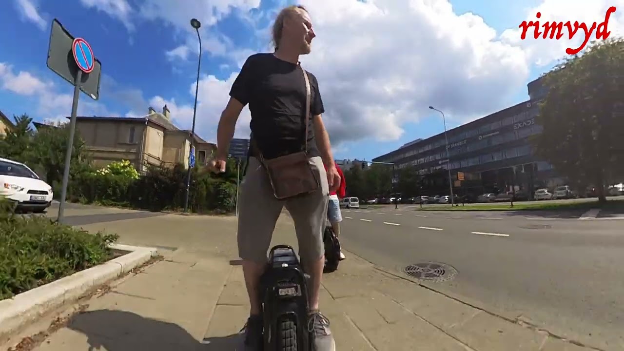 Vilnius, traveling on a big wheel