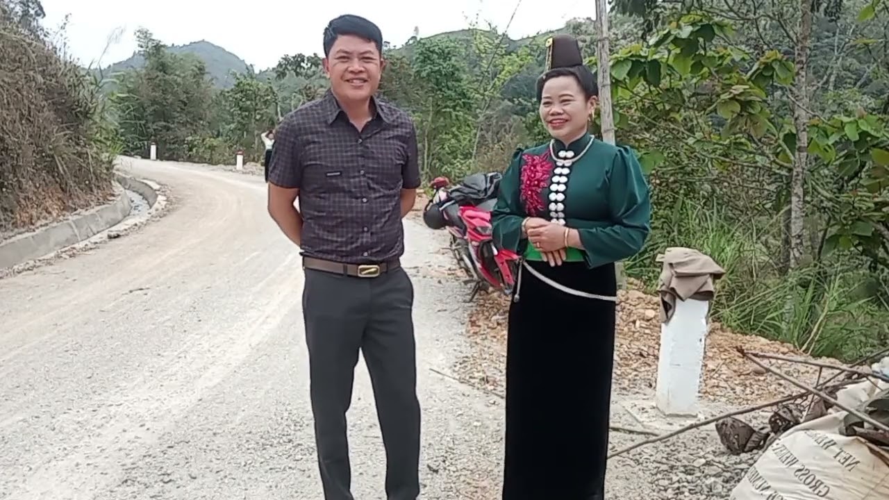 [ HÁT THÁI] MỚI PI NGỌNG TỎN PHẮNG NỚ BÁI MỨA LAI CHÂU ĐỒNG TÁNG NÓN HƯỚN TRO BUỒN HÊNH #thinhhanh 
