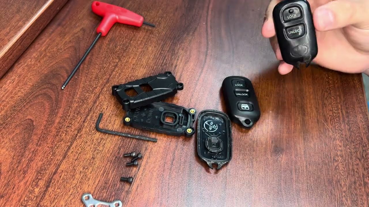 Автомобиль прослужит дольше, чем брелок от ключей? Обновление брелока от Dubbs Hardware для Toyot...