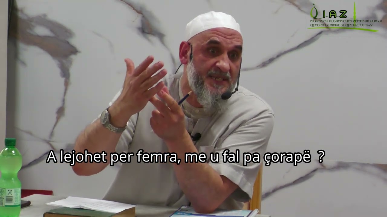 A lejohet per femra, me u fal pa çorapë? -  Kamber Xhemaili