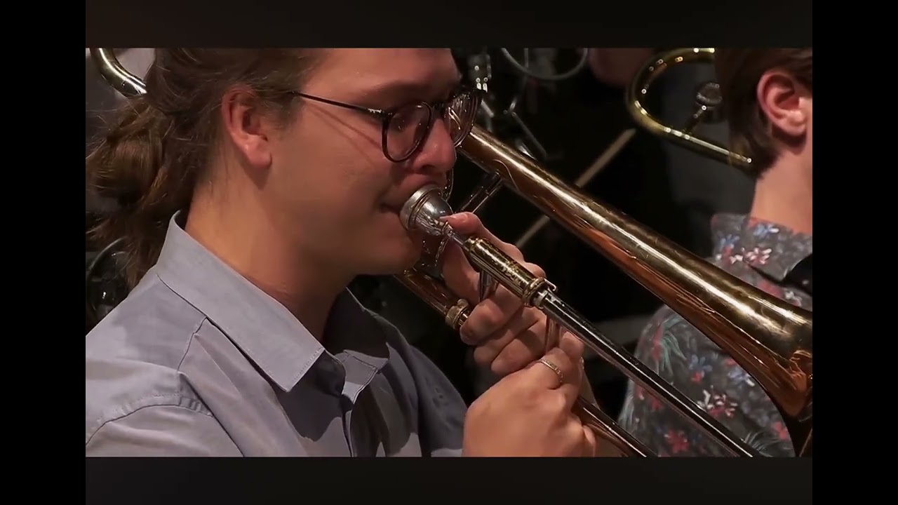 Gentle Breeze - Marko Lackner （Bigband der HFM Würzburg)