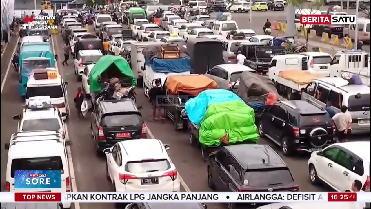 Macet 25 Kilometer Menuju Pelabuhan Gilimanuk & Antrean Ribuan Truk di Bojonegara #Beritasatu