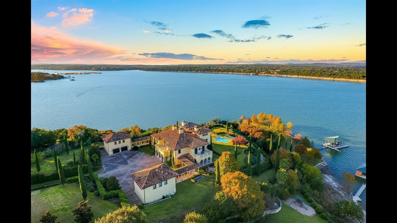 Sweeping Waterfront Masterpiece in Austin, Texas | Sotheby's International Realty