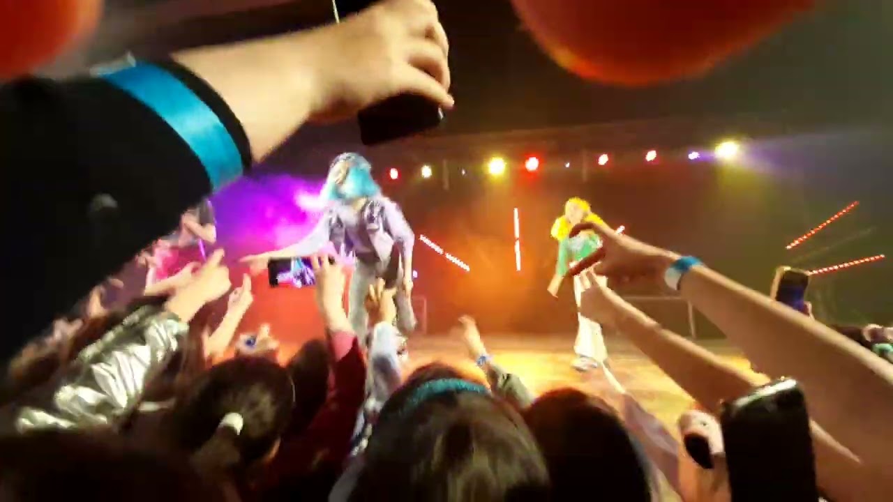 bláznivá show 2024 good mode Prostějov😘😘