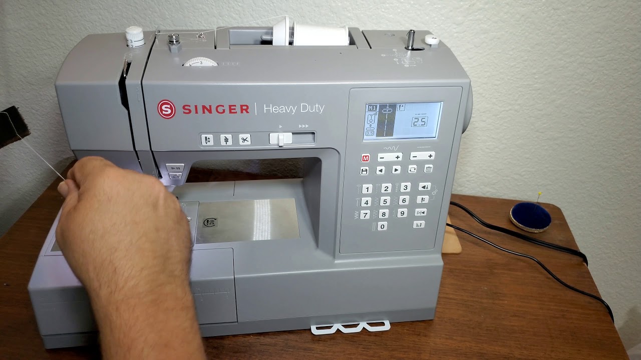 Singer Heavy Duty 6800C Sewing Machine Sewing Webbing and Leather