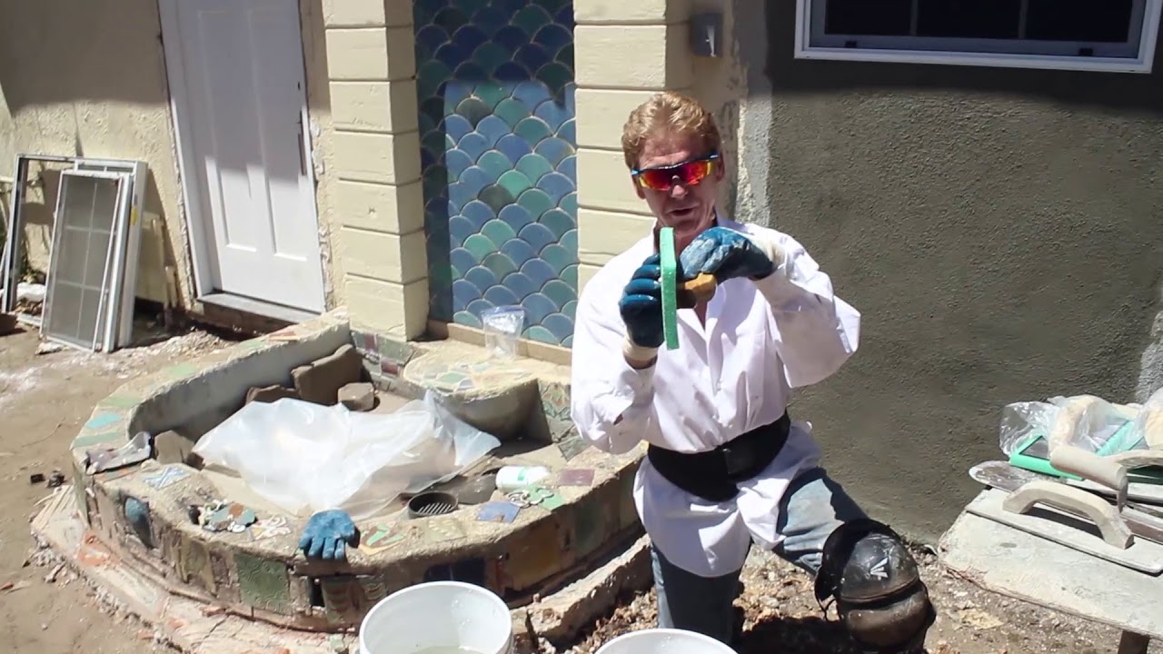 How to use stucco green sponge float.