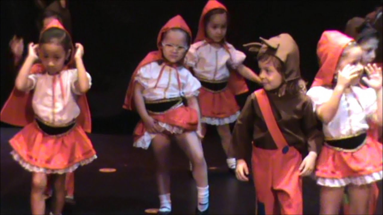 08 2015 GUARDIMAMÁ CAPERUCITA ROJA ACTO FIN DE CURSO