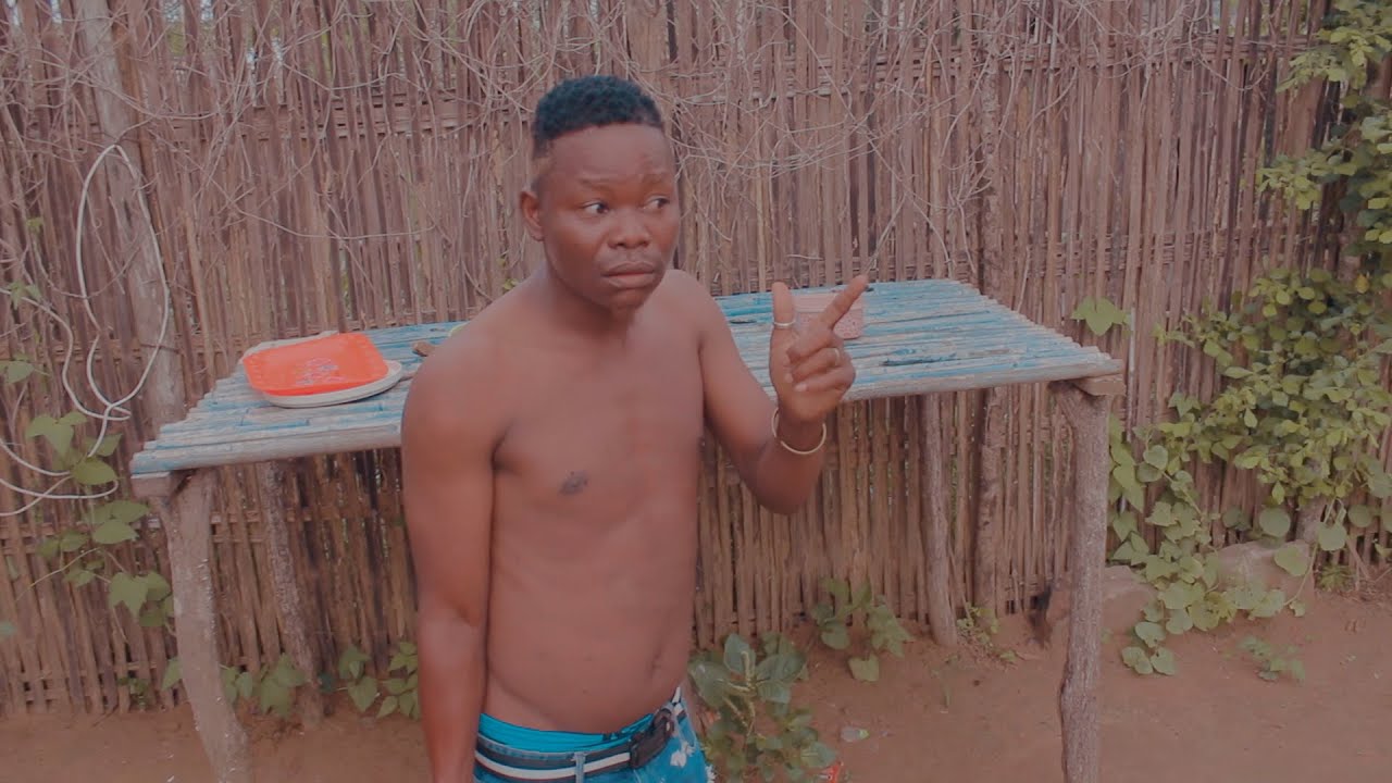 Humorista Ntjoro_Aviso_Ao_Magrinho_(Official_Video_By)Magrinho_Pro