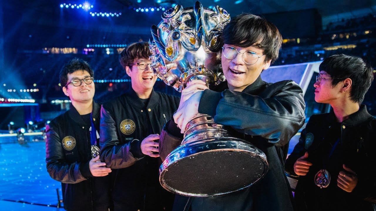 Top 20 Plays in #Worlds History