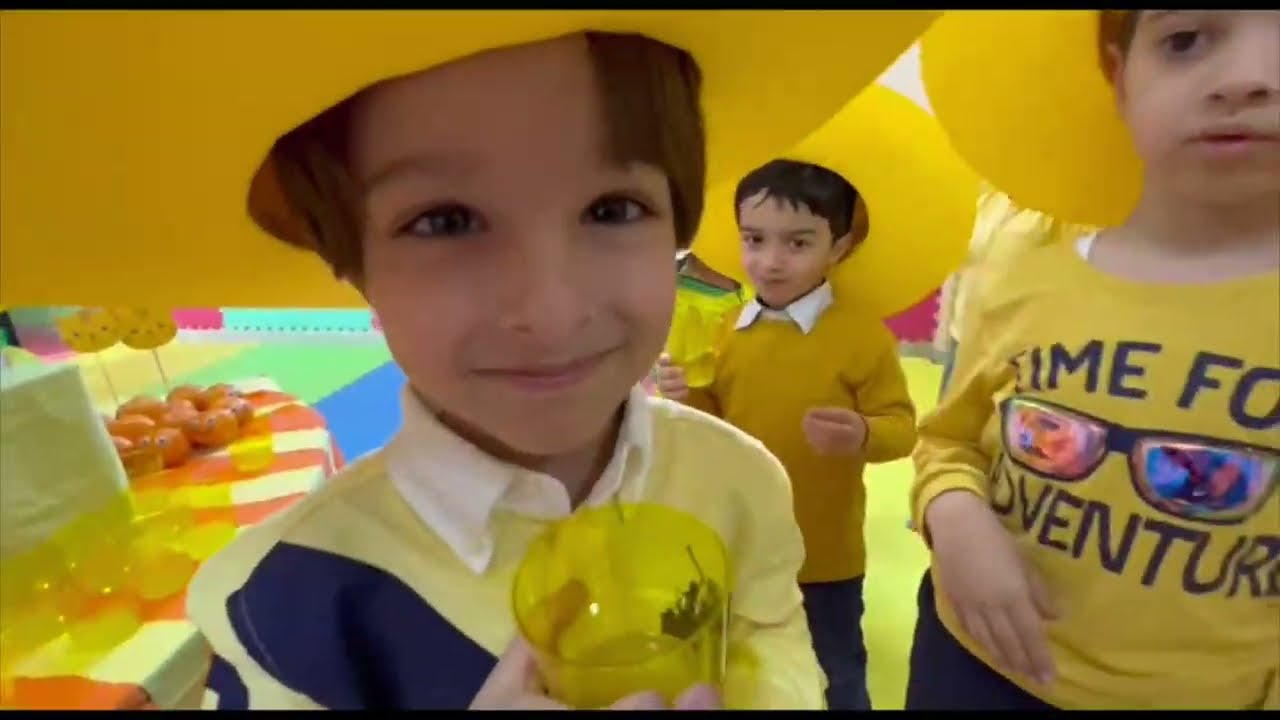 أنشطة قسم الروضة بمدرسة الرشد الأمريكية الخاصة / Yellow   Orange Day