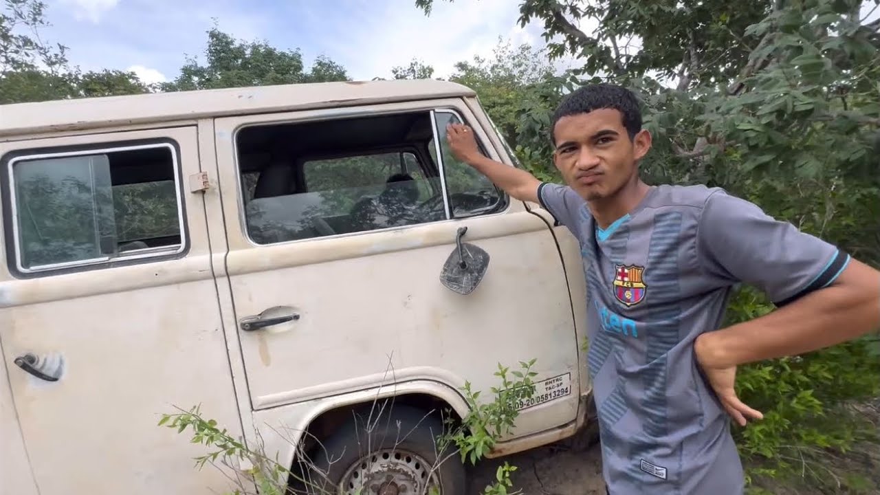 ELES ACABARAM COM A KOMBI NA TRILHA