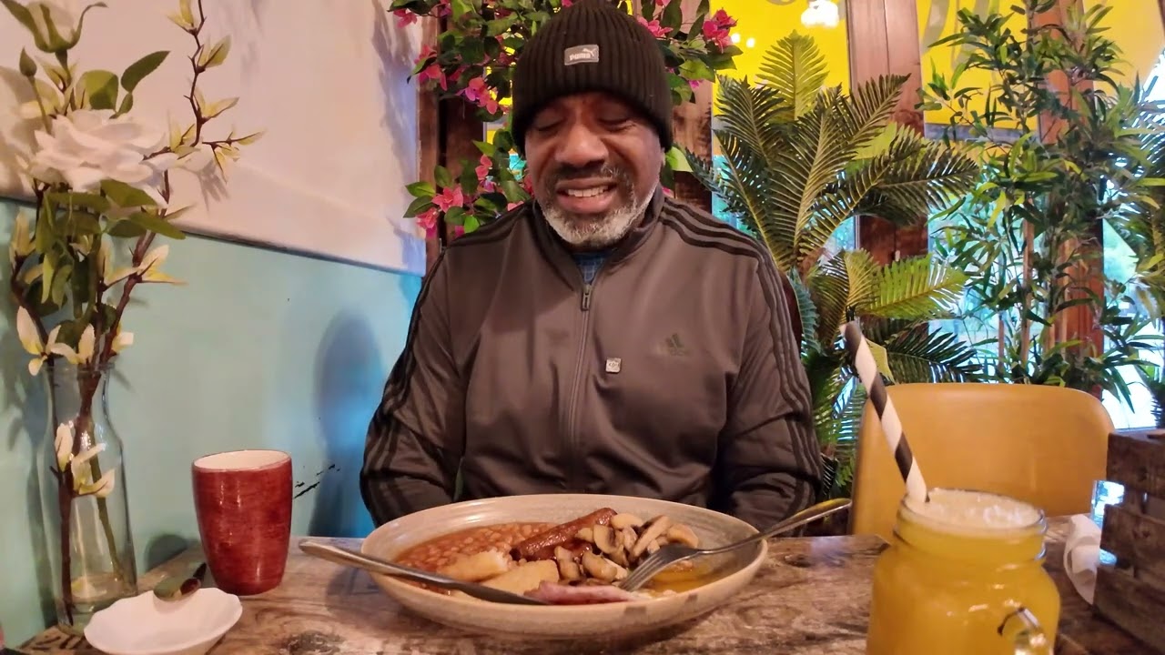 I Try Breakfast At A Family-Run Cafe In Hackney: Mess Cafe Breakfast Review
