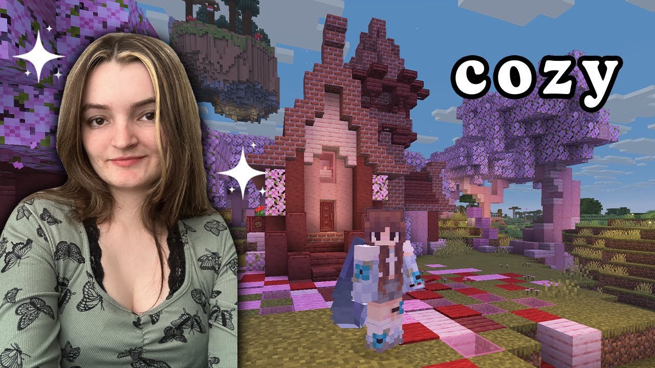 Gamer Girl Builds a Fantasy House in Minecraft!