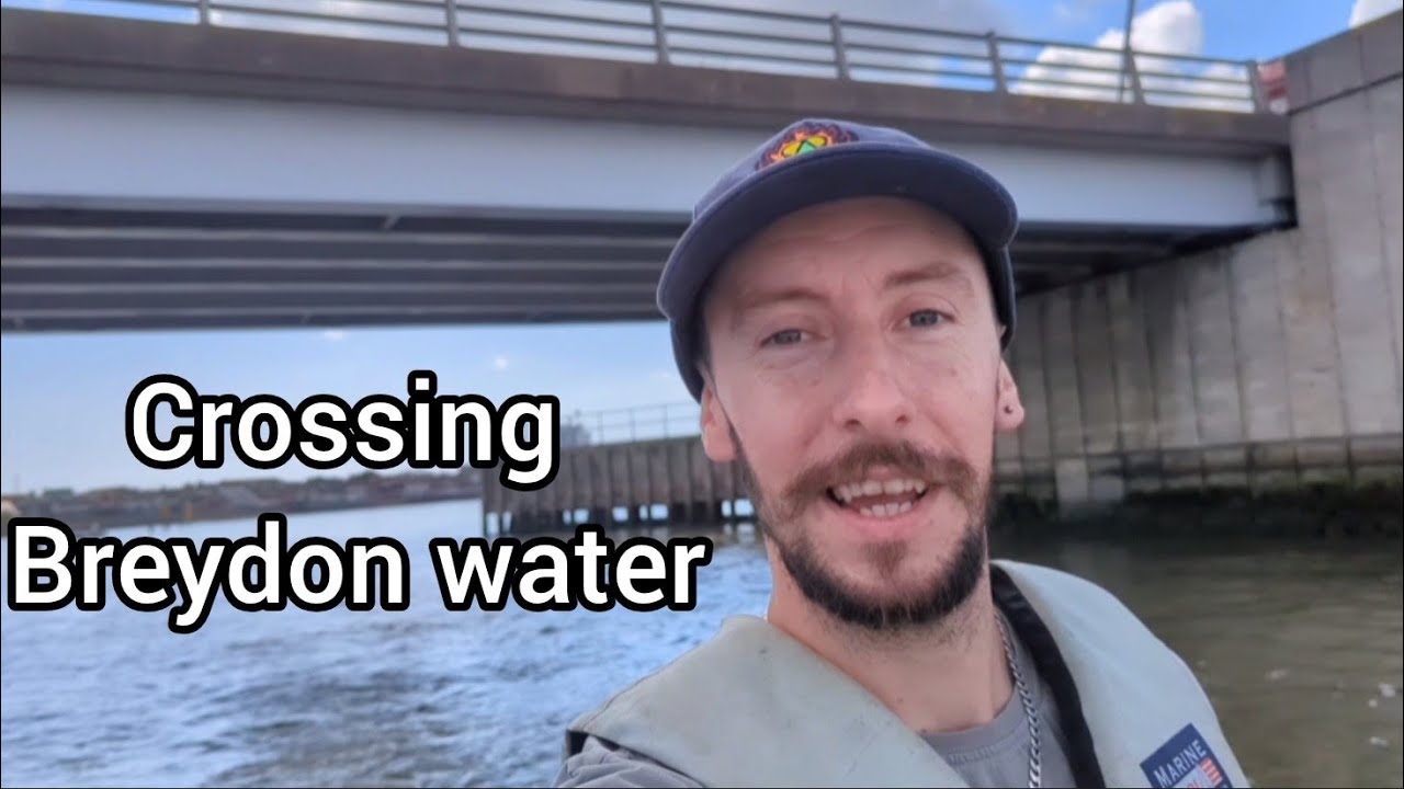 Switching moorings North to South Norfolk broads pt2 crossing the dreaded Breydon water