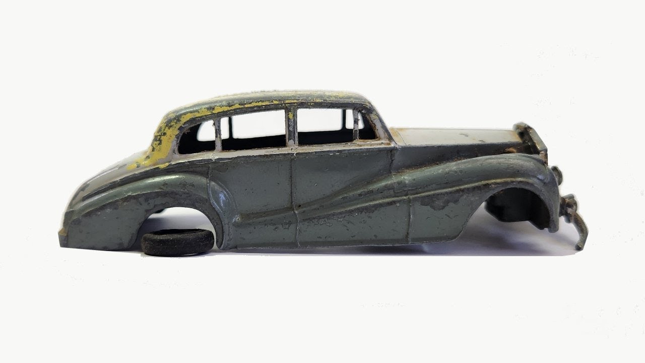 DINKY Restoration No.150 Rolls Royce Wraith 1959