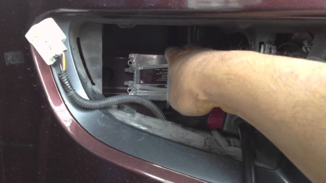 Acura MDX HID Fog Lights (2002) - How To Install Video