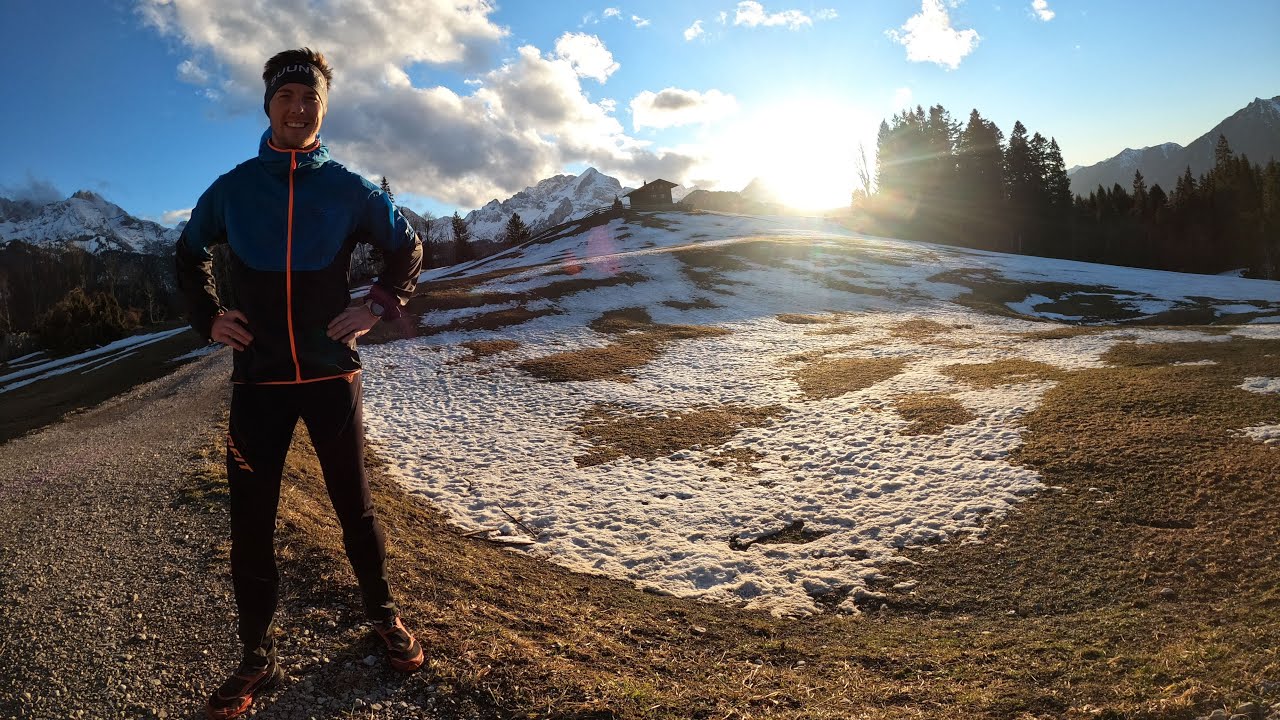 Trailrunning für Anfänger - Erste leichte Wanderung / Berglauf der Saison am Eckbauer (500Hm) -m