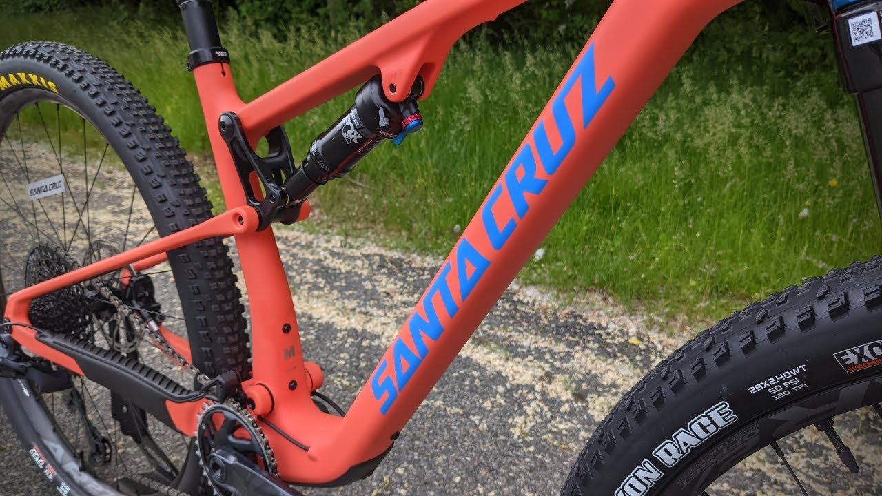 Абсолютно новый, радикально переработанный Santa Cruz Blur TR 2022 года. Обзор и вес.