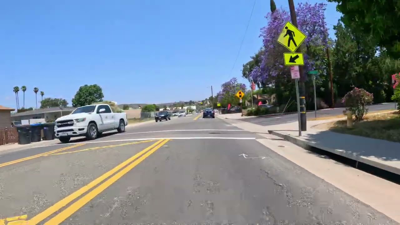 Welcome to Moorpark, California USA