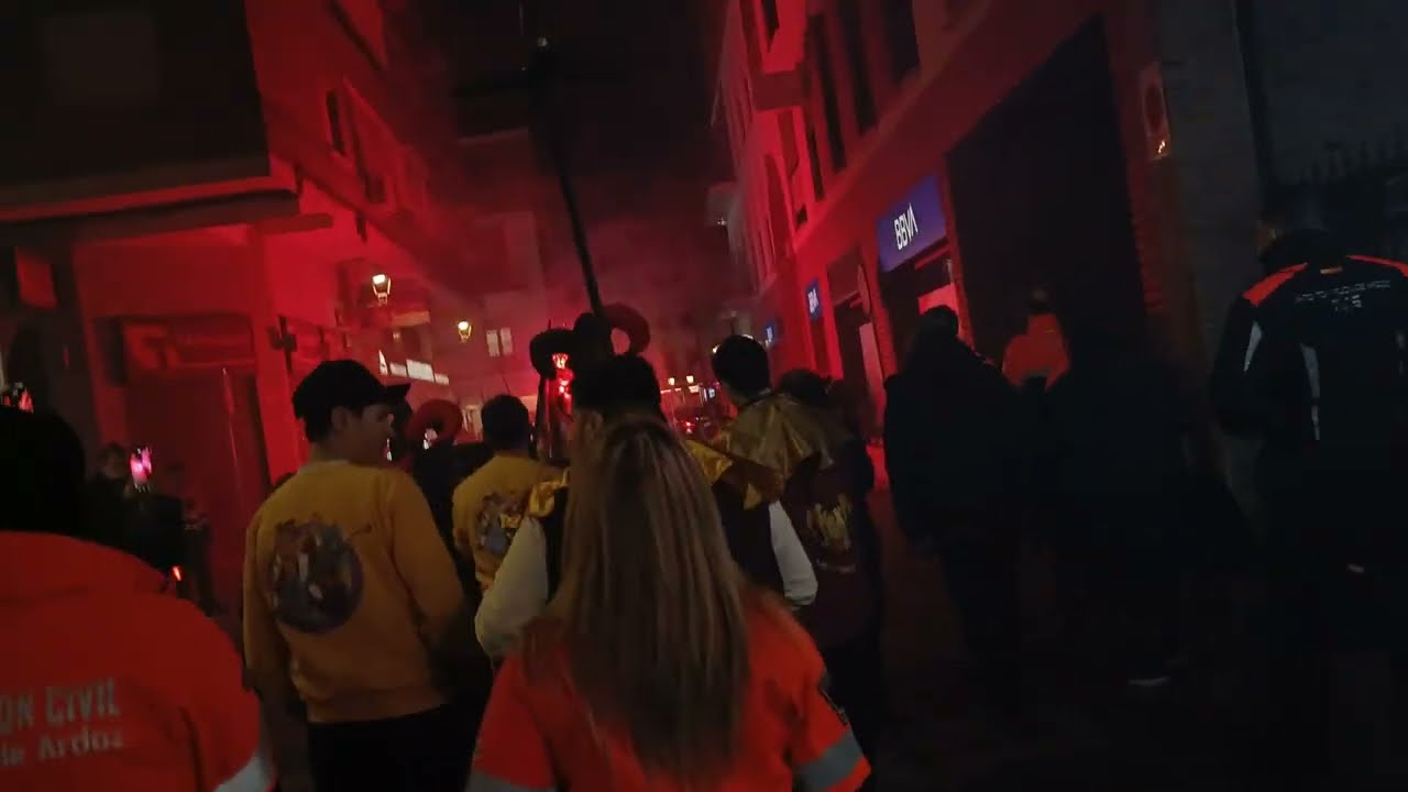 Pasacalles del gigante de fuego ignis de Torrejón de Ardoz 2026 - Parte 2