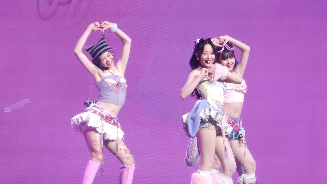 250802 | ILY - งอแงแล้วหนึ่ง Debut Stage at XOXO MULTIVERSE CONCERT