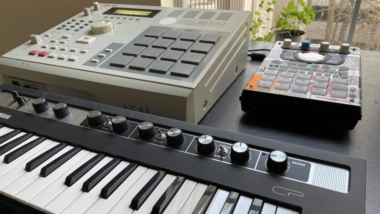 yamaha reface cp + sp404 + mpc2000 // lofi hiphop // clear skies