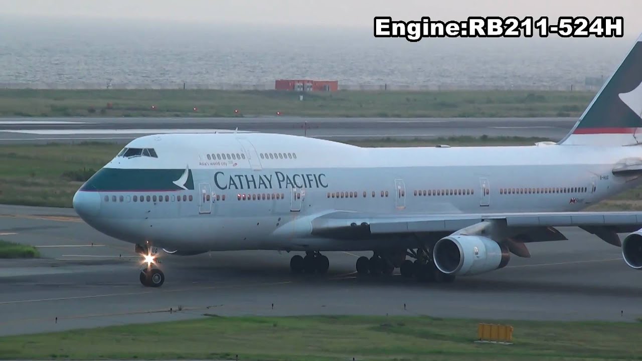 Cathay Pacific Airways Boeing 747-400 - Kansai International Airport -