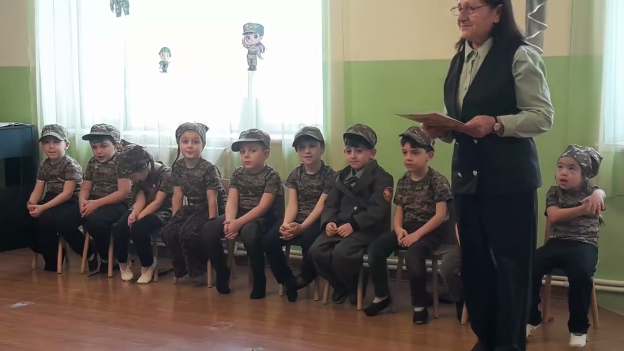 ՇՆՈՐՀԱՎՈՐ ՏՈՆԴ ՀԱՅՈՑ ԲԱՆԱԿ 