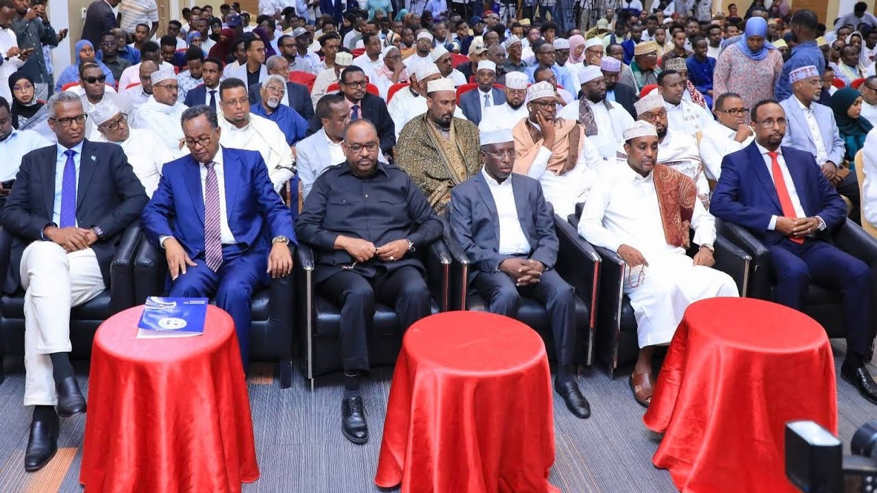 TOOS: SHIRWEYNAHA DIFAACA DASTURKA EE MUCAARADKA OO MUQDISHO KA SOCDA